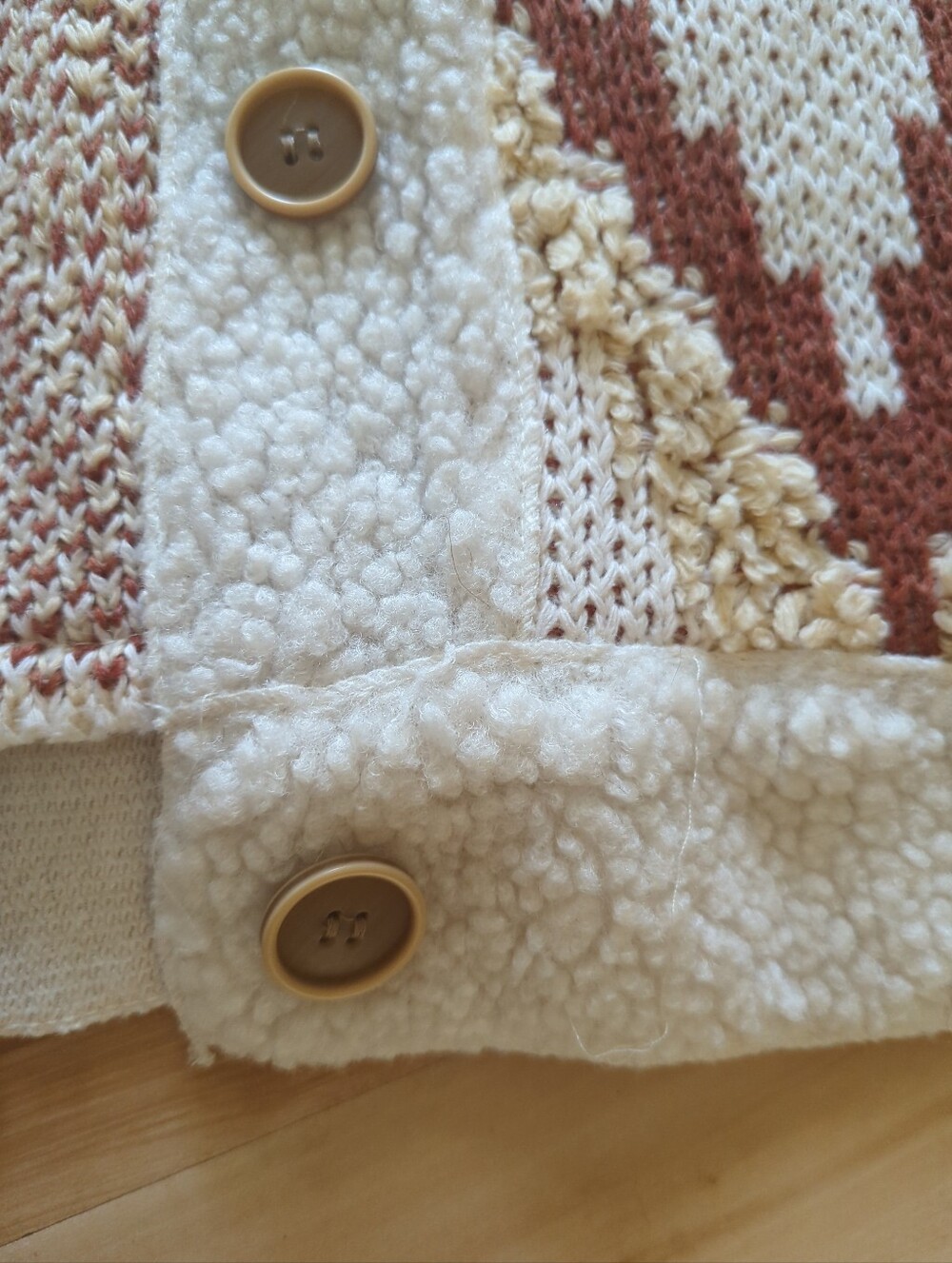 ON BLUE Yellowstone Aztec Ski Lodge SWEATER jacket WESTERN Rust Wht Knit Sz Lg - Picture 4 of 9